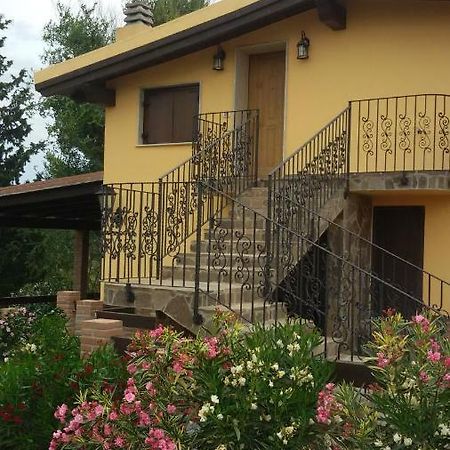 فيلا Rifugio Della Pace Piano Terra E Primo Piano Sant Isidoro  المظهر الخارجي الصورة