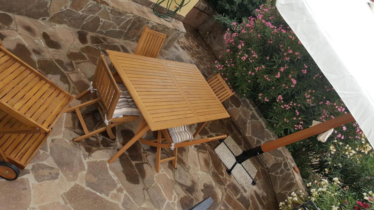 فيلا Rifugio Della Pace Piano Terra E Primo Piano Sant Isidoro  المظهر الخارجي الصورة
